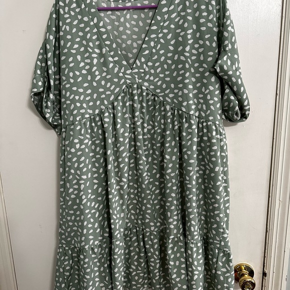 SHEIN Curve Olive and White Print Dress - Picture 1 of 2